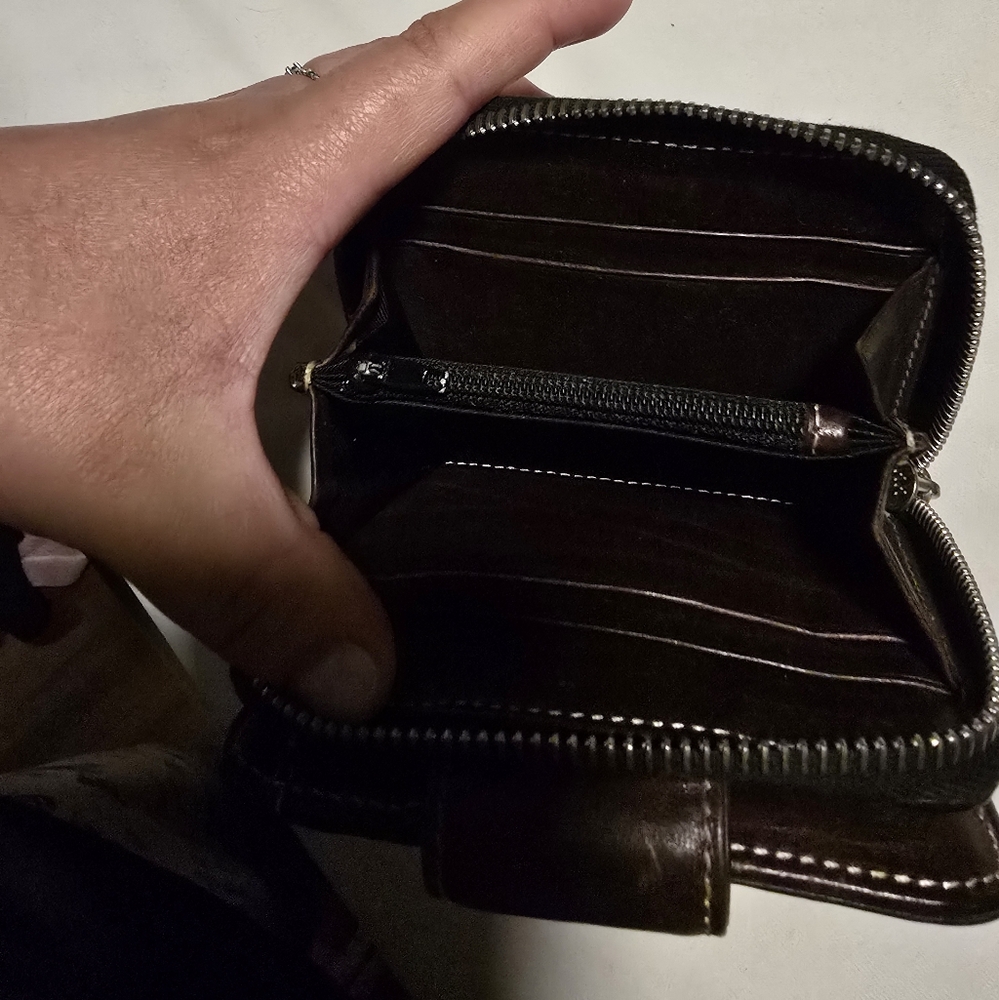 Dooney & Bourke Black Leather Wallet - Picture 5 of 7